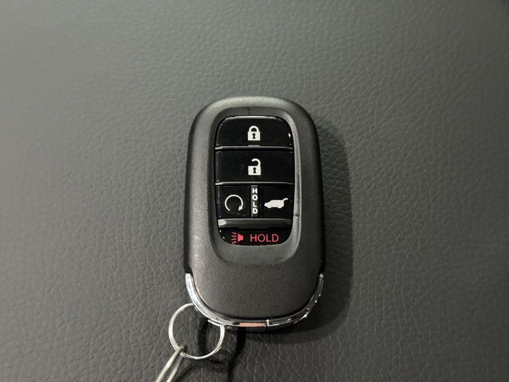 Thumbnail: 2026 Honda Pilot - 15