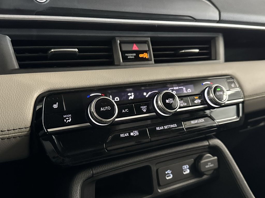 Thumbnail: 2026 Honda Pilot - 25