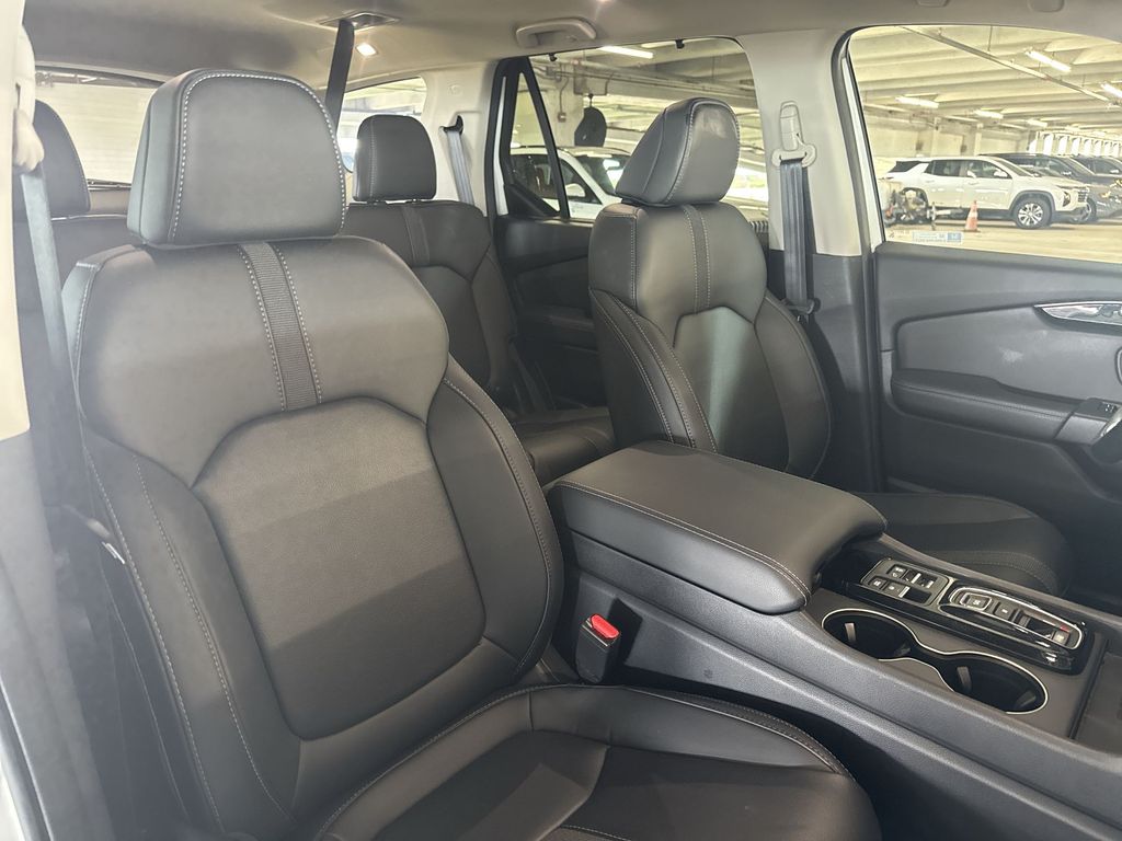 Thumbnail: 2025 Honda Pilot - 11