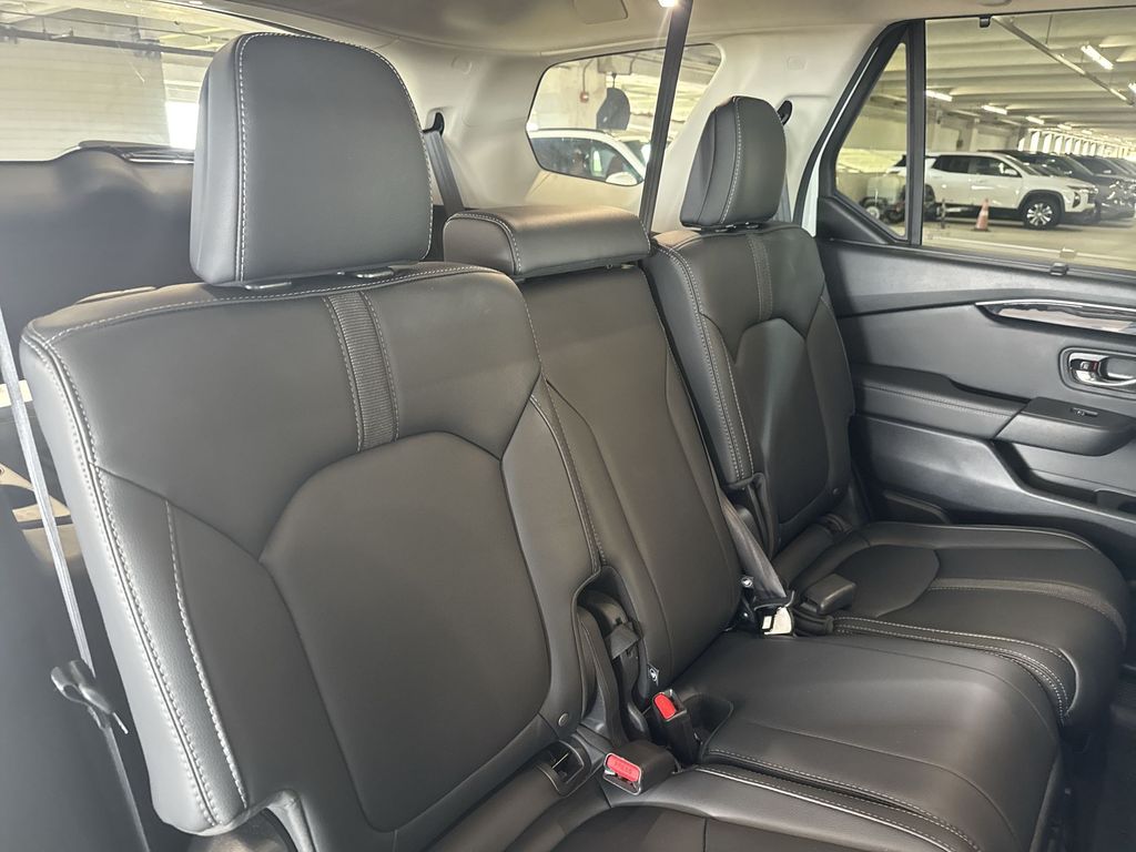Thumbnail: 2025 Honda Pilot - 28