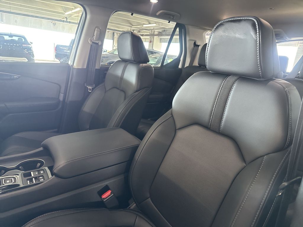 Thumbnail: 2025 Honda Pilot - 12