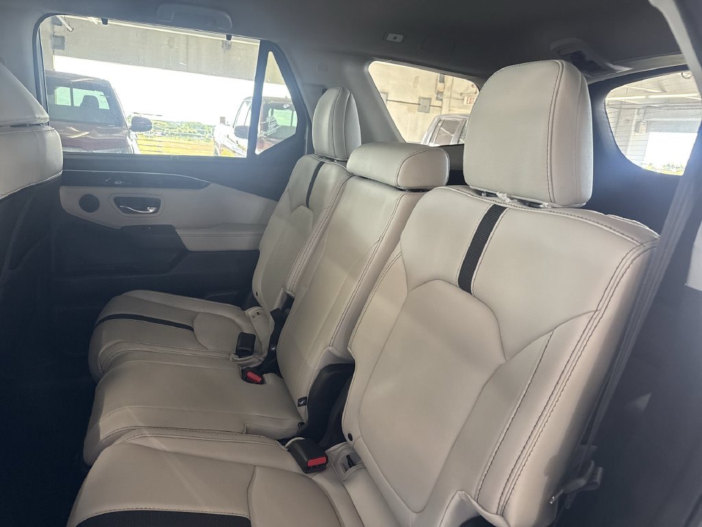 Thumbnail: 2026 Honda Pilot - 13