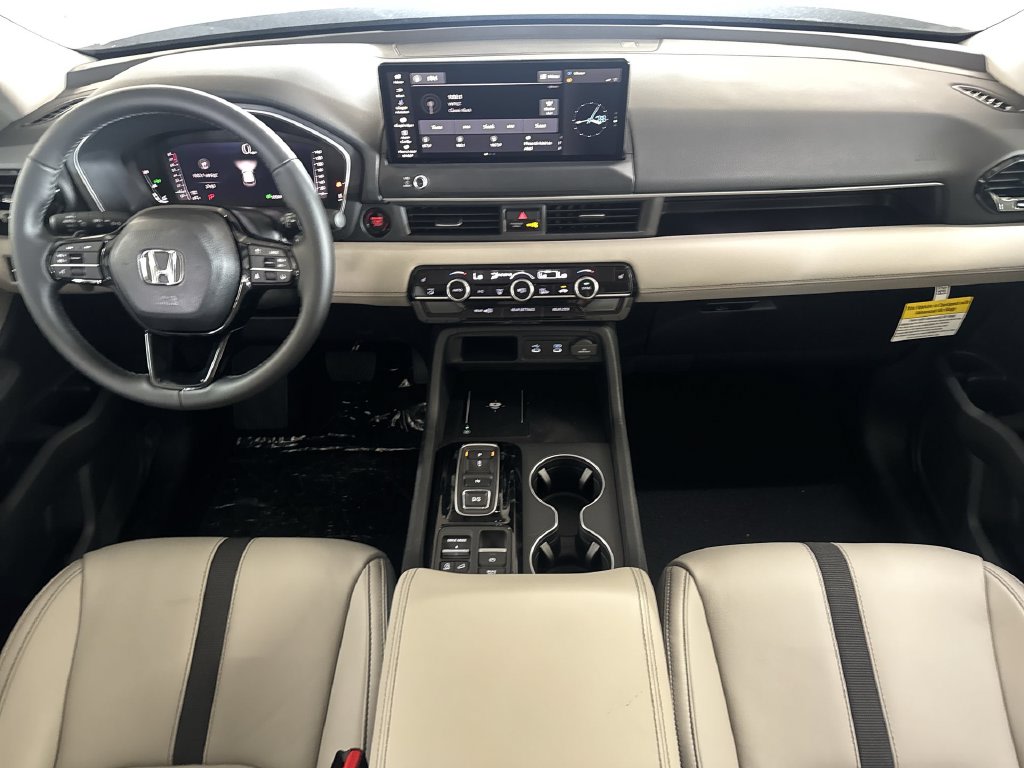 Thumbnail: 2026 Honda Pilot - 10