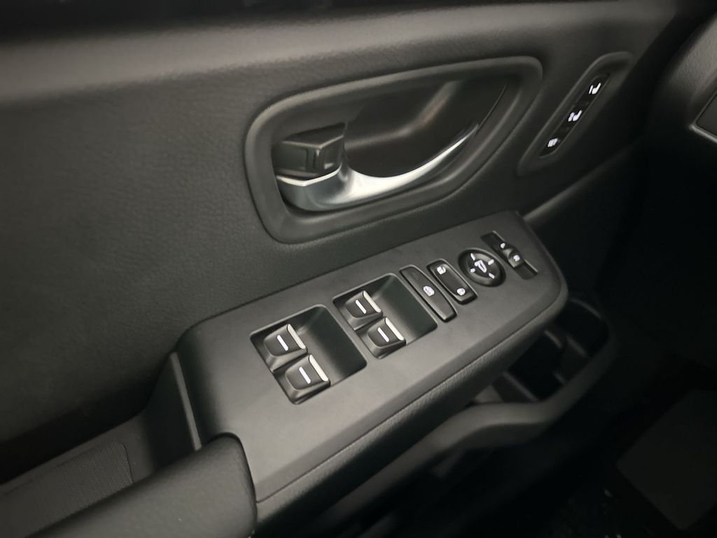 Thumbnail: 2026 Honda Pilot - 24