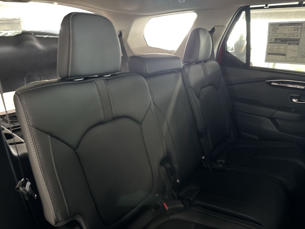 Thumbnail: 2026 Honda Pilot - 28