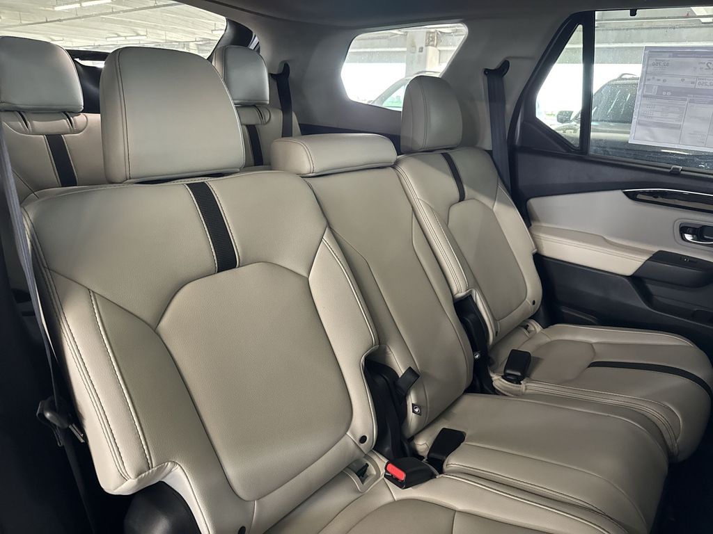 Thumbnail: 2026 Honda Pilot - 28