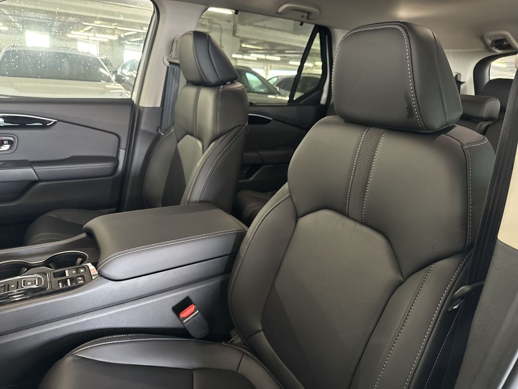 Thumbnail: 2026 Honda Pilot - 11