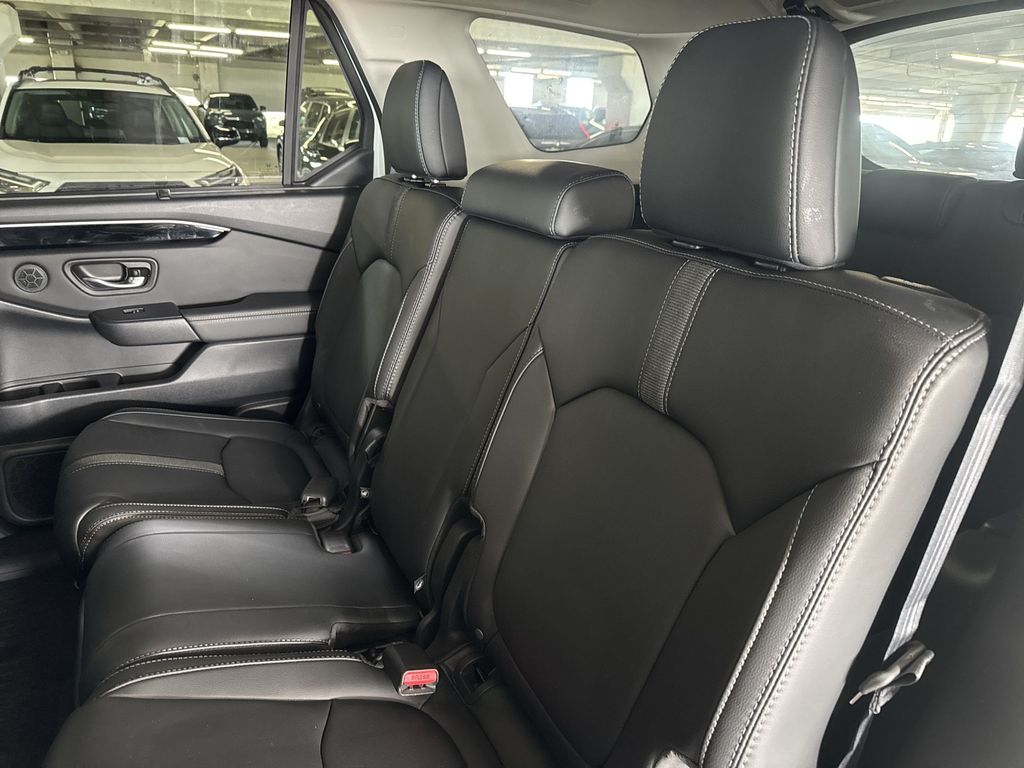Thumbnail: 2023 Honda Pilot - 13