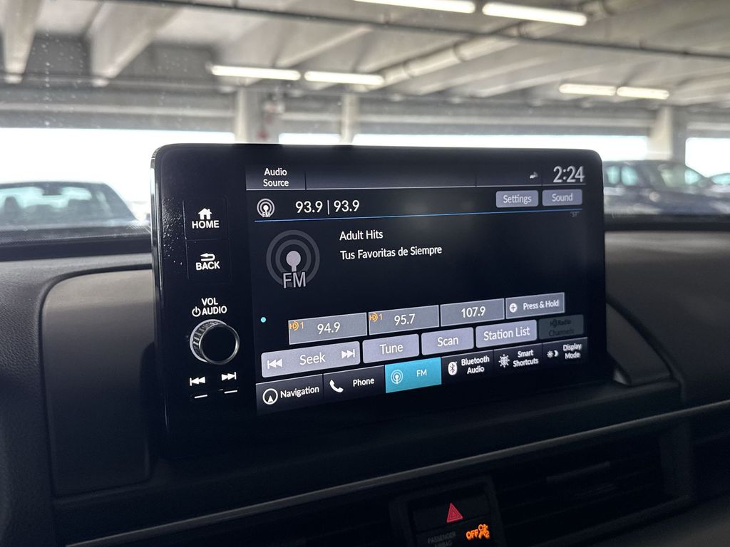Thumbnail: 2023 Honda Pilot - 14