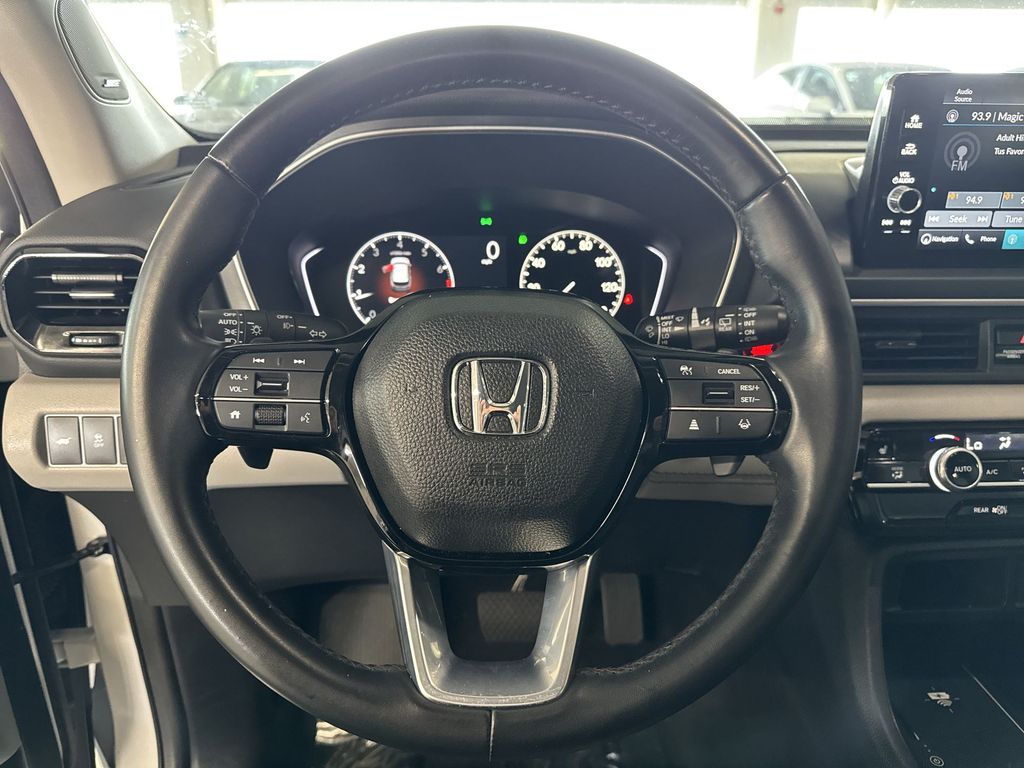 Thumbnail: 2023 Honda Pilot - 2