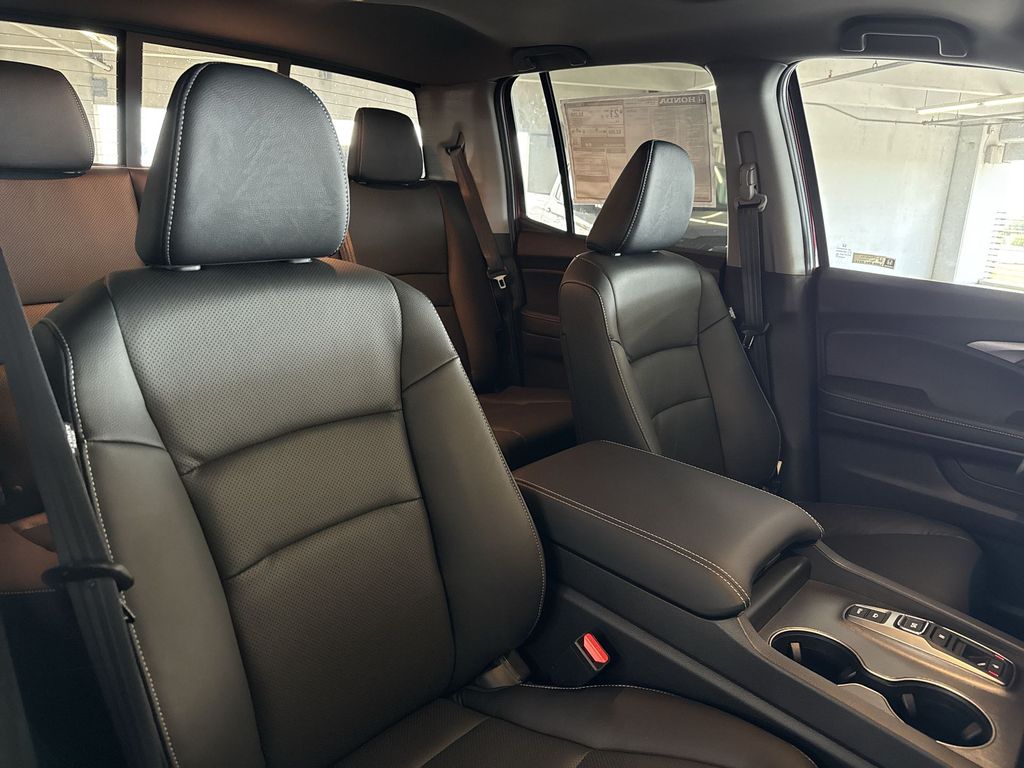 Thumbnail: 2026 Honda Ridgeline - 11
