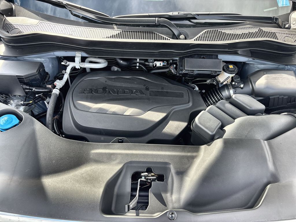 Thumbnail: 2026 Honda Ridgeline - 9