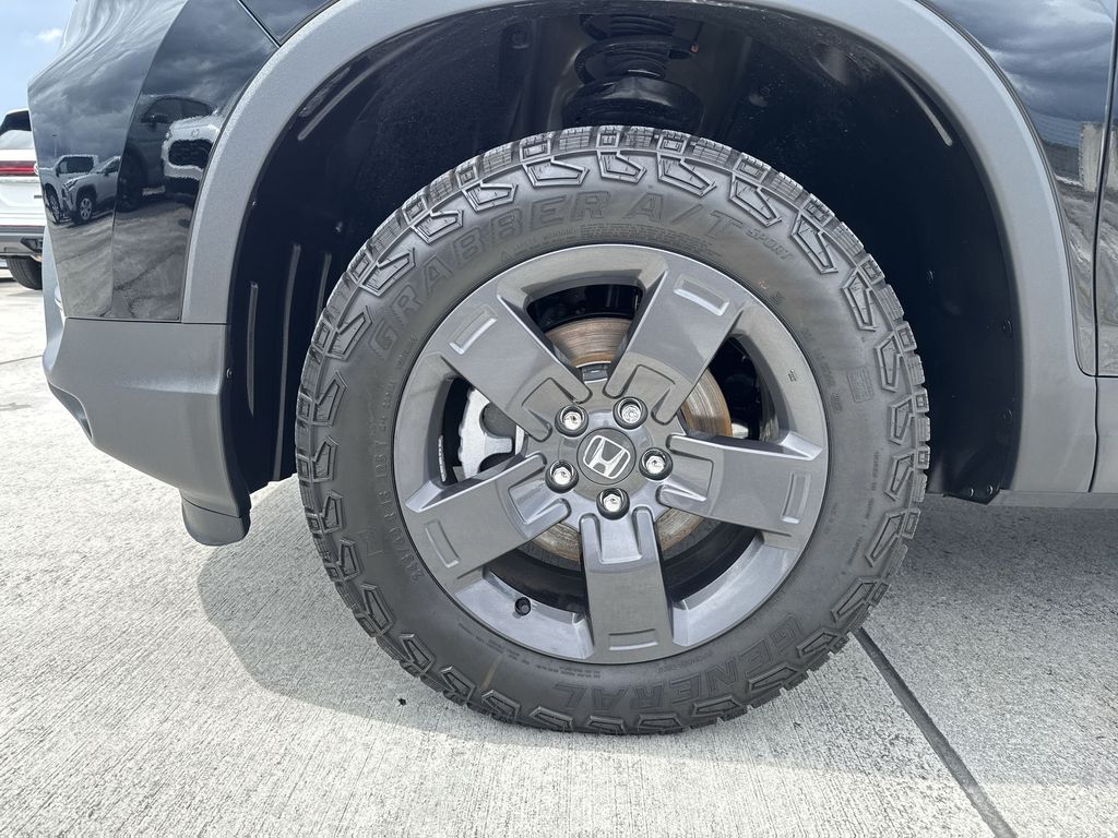 Thumbnail: 2026 Honda Ridgeline - 8