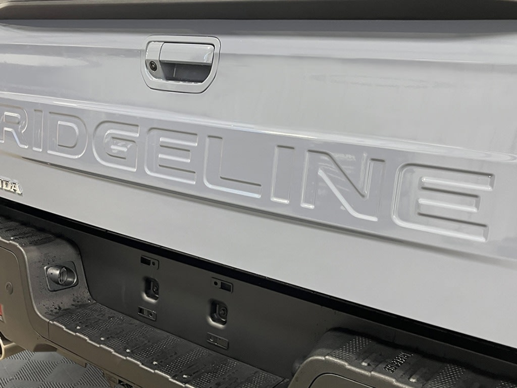 Thumbnail: 2025 Honda Ridgeline - 16