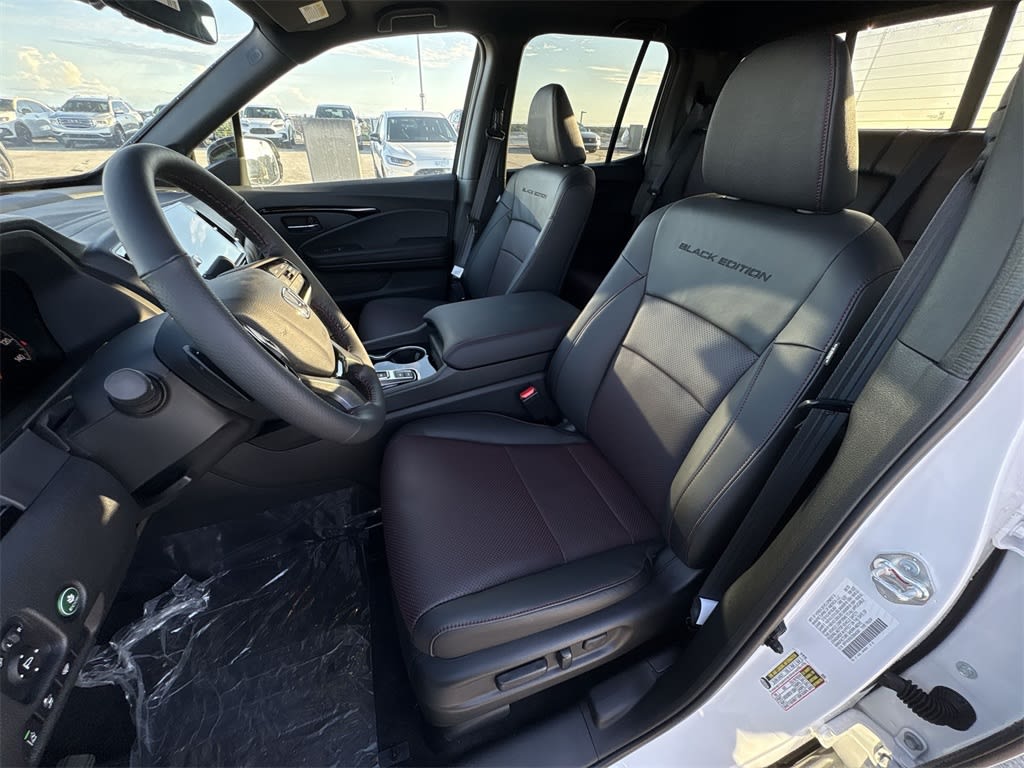 Thumbnail: 2025 Honda Ridgeline - 10