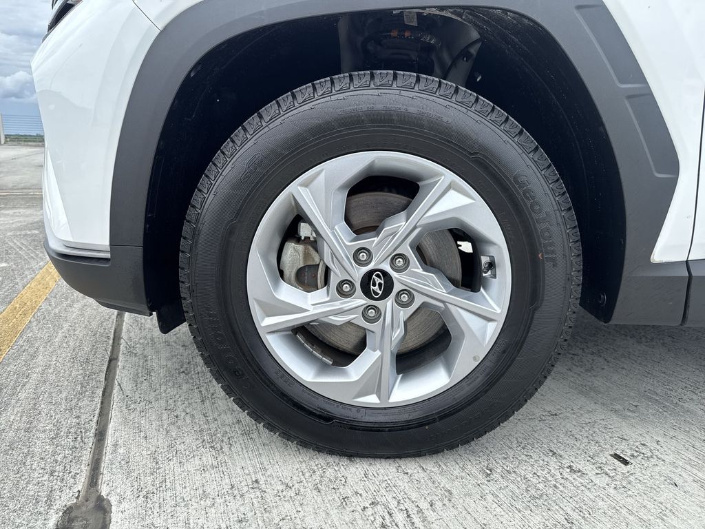 Thumbnail: 2023 Hyundai Tucson - 7