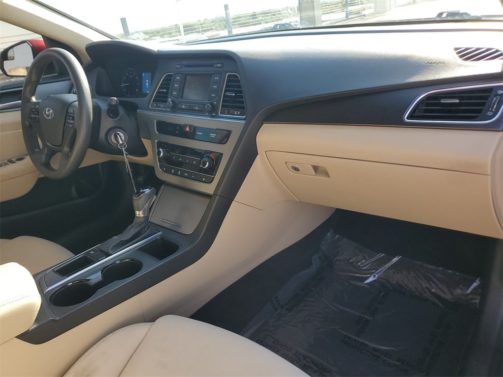 2015 Hyundai Sonata Sport 8