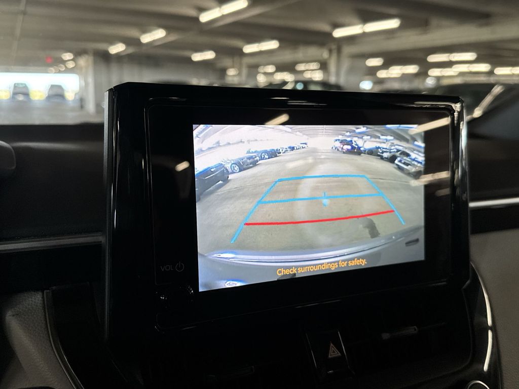 Thumbnail: 2024 Toyota Corolla - 25