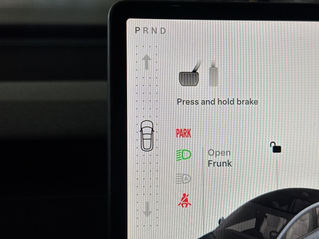 Thumbnail: 2025 Tesla Model 3 - 25