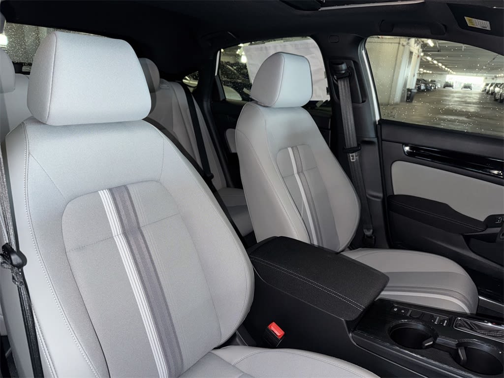 Thumbnail: 2025 Honda Civic - 13