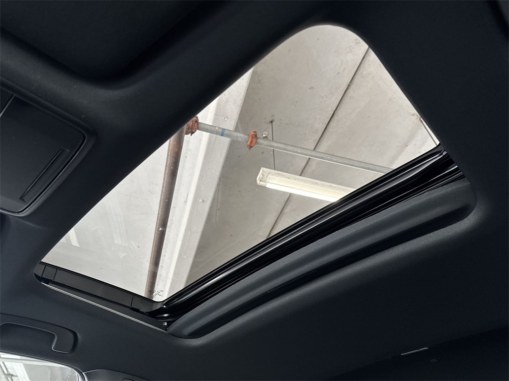 Thumbnail: 2025 Honda Civic - 25