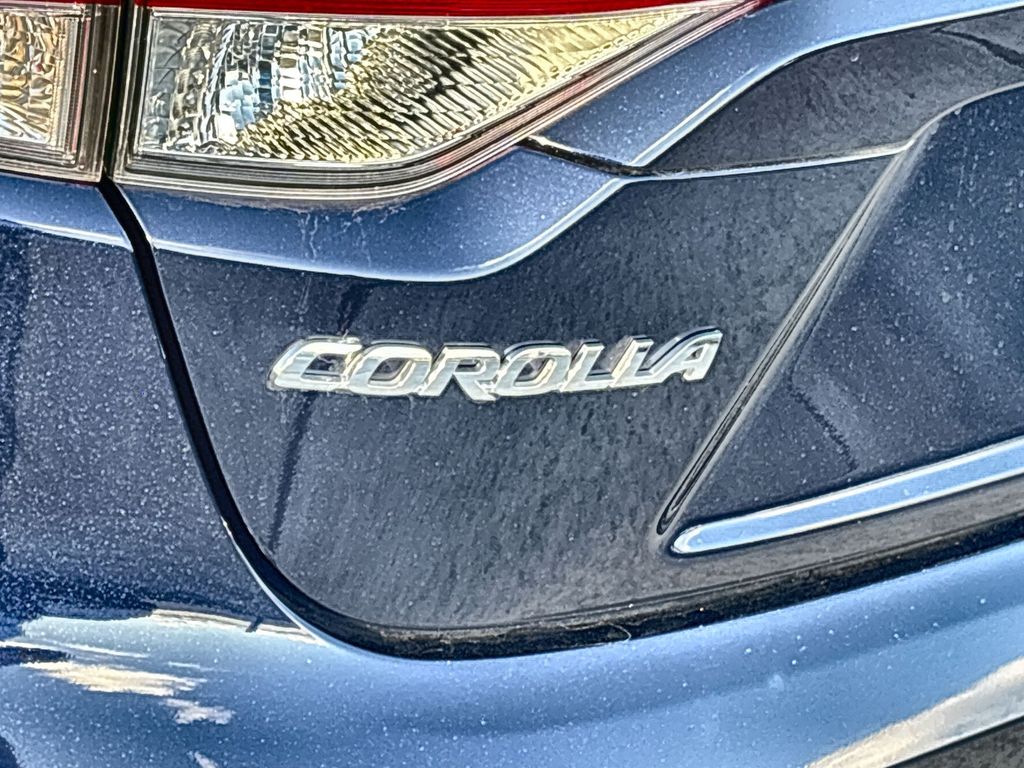 Thumbnail: 2025 Toyota Corolla - 5