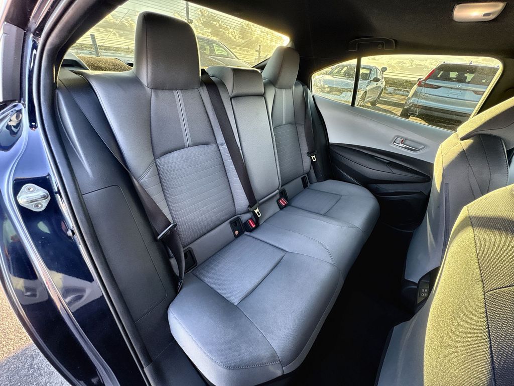 Thumbnail: 2025 Toyota Corolla - 27