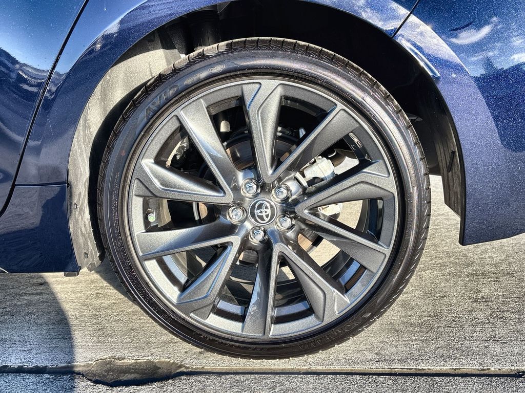 Thumbnail: 2025 Toyota Corolla - 6