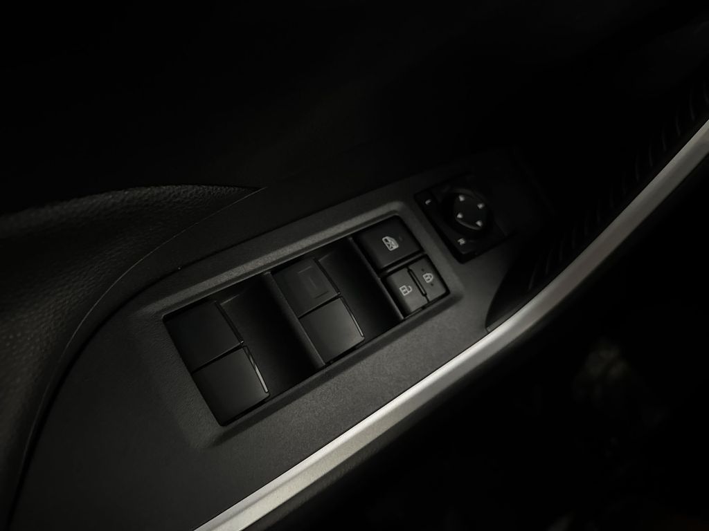 Thumbnail: 2025 Toyota RAV4 - 24