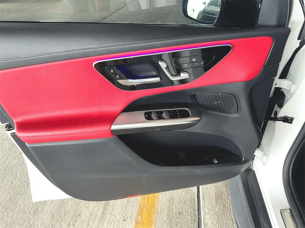 2024 Mercedes-Benz GLC 300 22