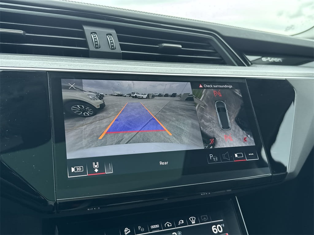 Thumbnail: 2024 Audi Q8 e-tron - 26