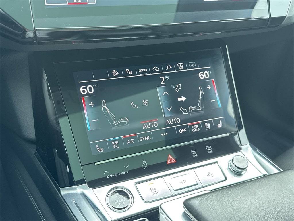 Thumbnail: 2024 Audi Q8 e-tron - 27