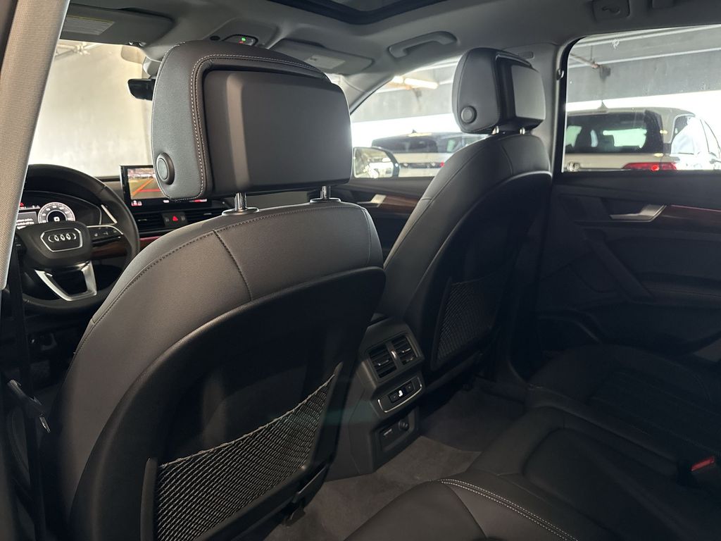 Thumbnail: 2025 Audi Q5 - 27