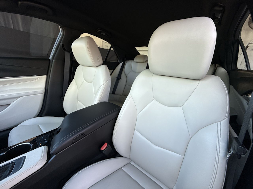 Thumbnail: 2023 Cadillac CT4 - 11