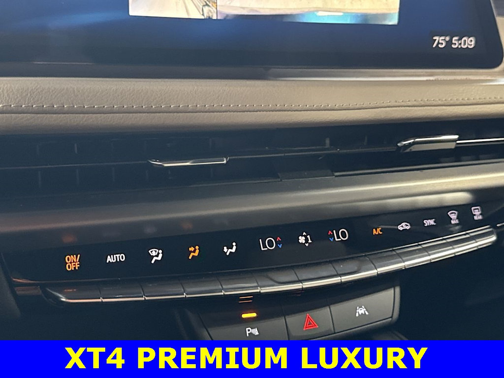 Thumbnail: 2024 Cadillac XT4 - 25