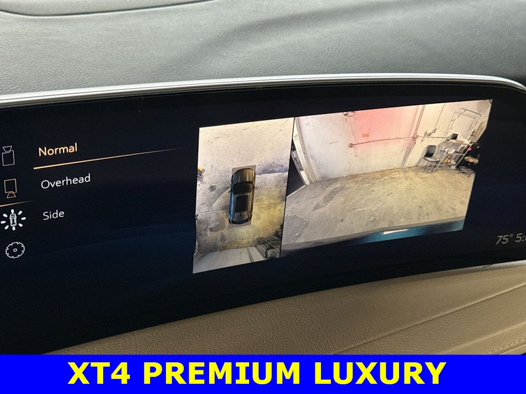 Thumbnail: 2024 Cadillac XT4 - 13