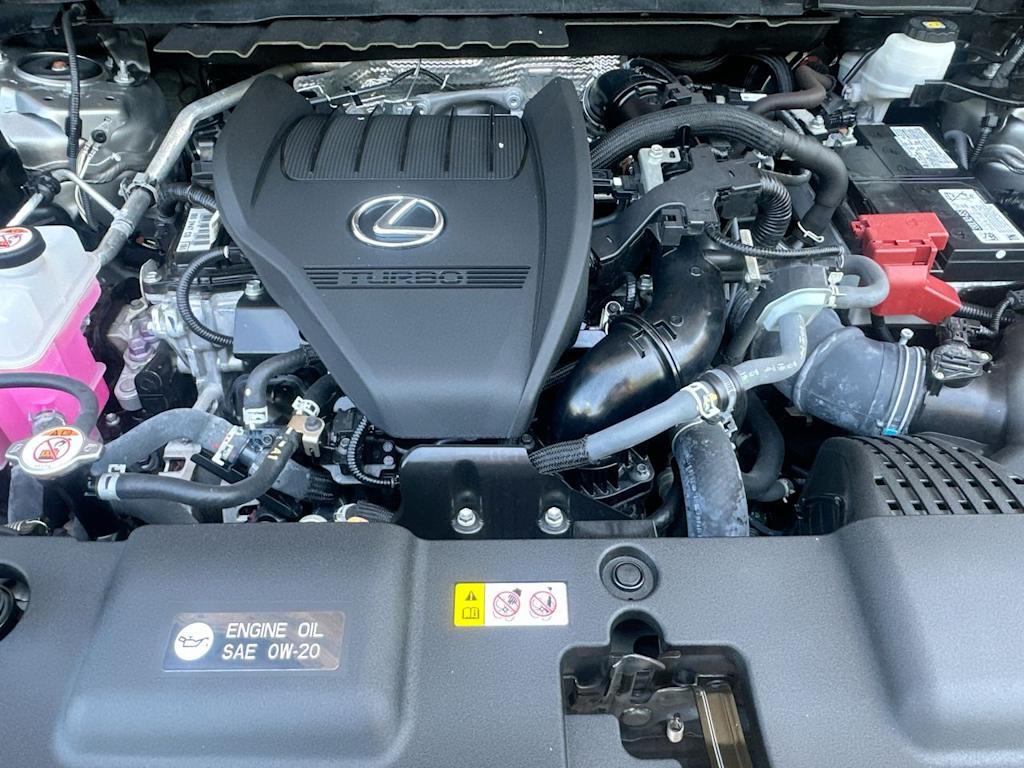 Thumbnail: 2024 Lexus ES - 9