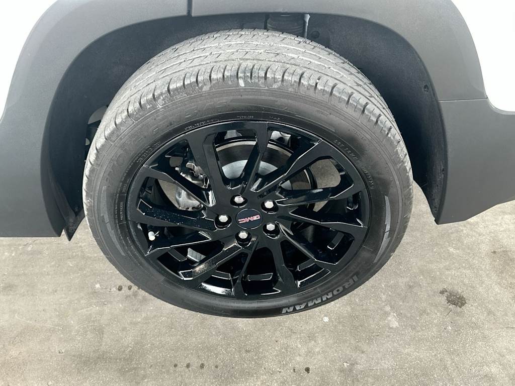 Thumbnail: 2023 GMC Terrain - 8