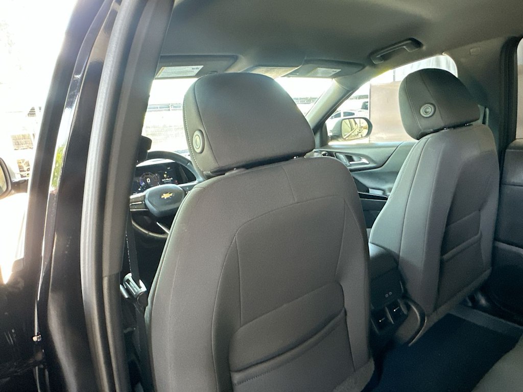 Thumbnail: 2025 Chevrolet Equinox - 11