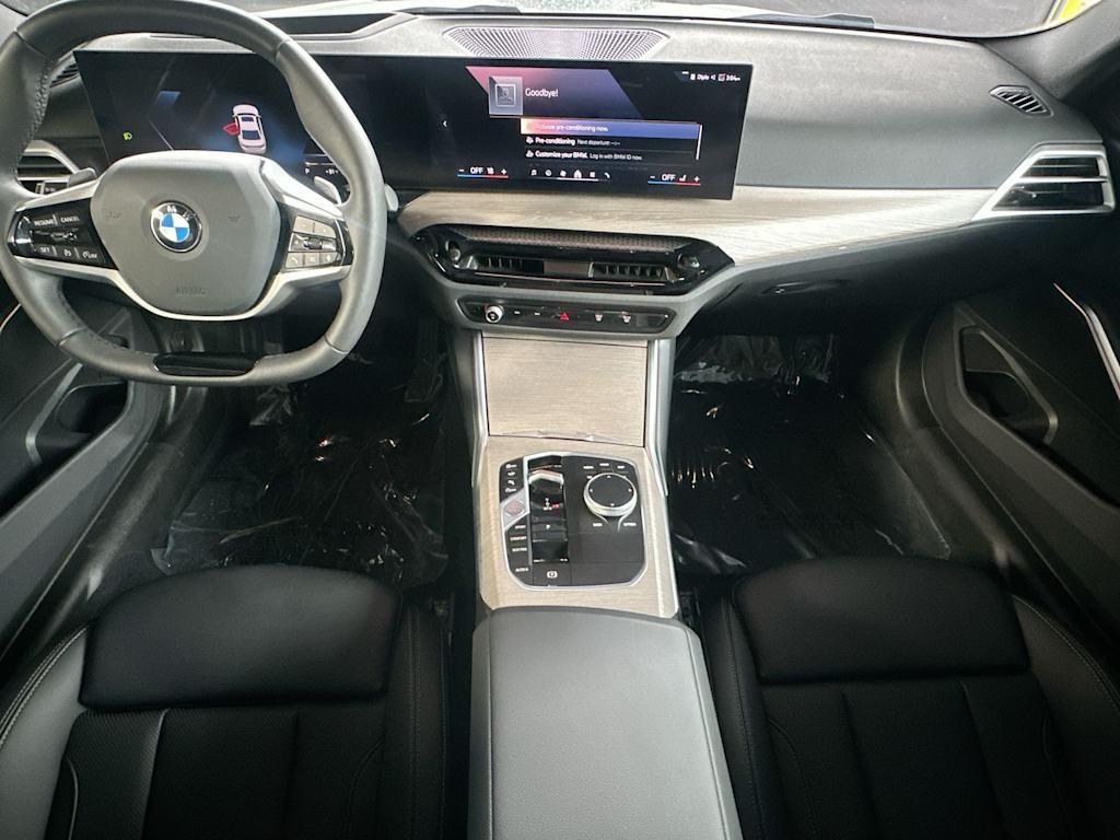 Thumbnail: 2025 BMW 3 Series - 14