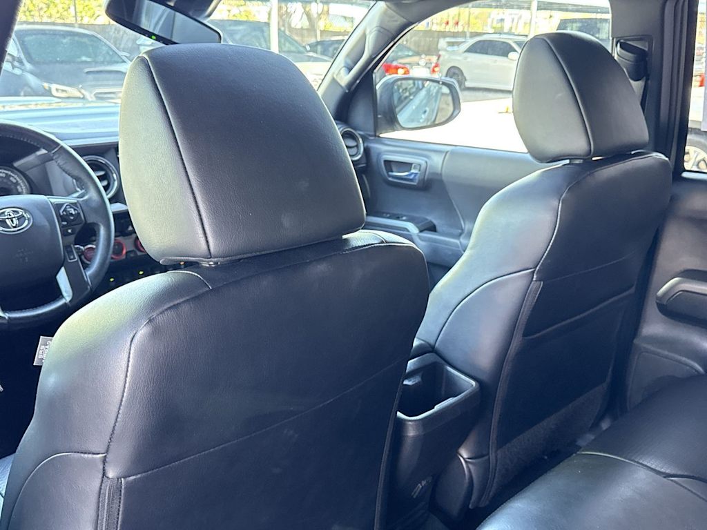 Thumbnail: 2023 Toyota Tacoma - 11