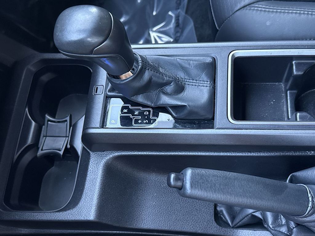 Thumbnail: 2023 Toyota Tacoma - 15