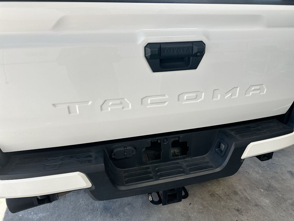 Thumbnail: 2024 Toyota Tacoma - 23