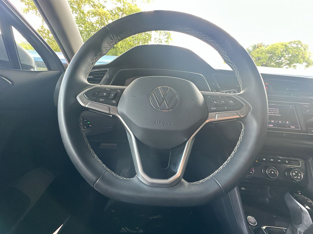 Thumbnail: 2023 Volkswagen Tiguan - 10