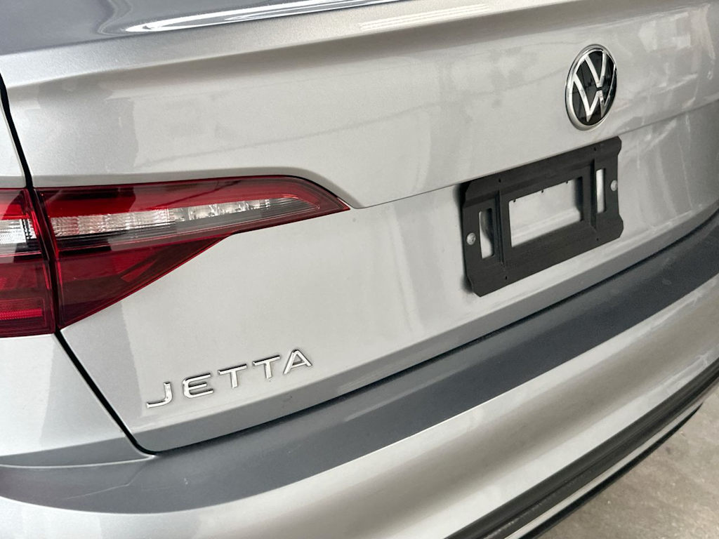 Thumbnail: 2022 Volkswagen Jetta - 7