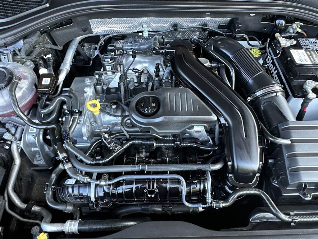 Thumbnail: 2022 Volkswagen Jetta - 9