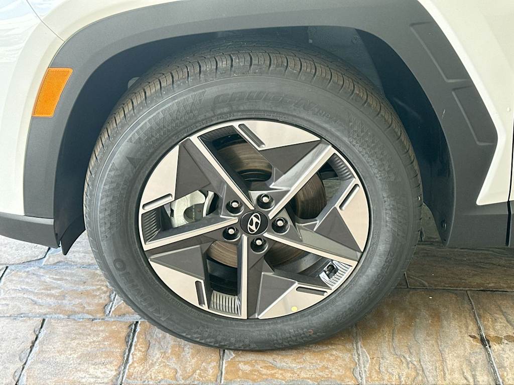 Thumbnail: 2026 Hyundai Tucson - 8
