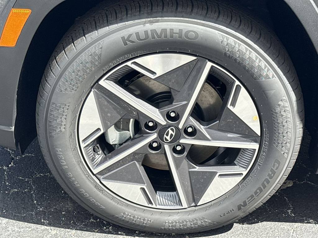 Thumbnail: 2026 Hyundai Tucson - 8