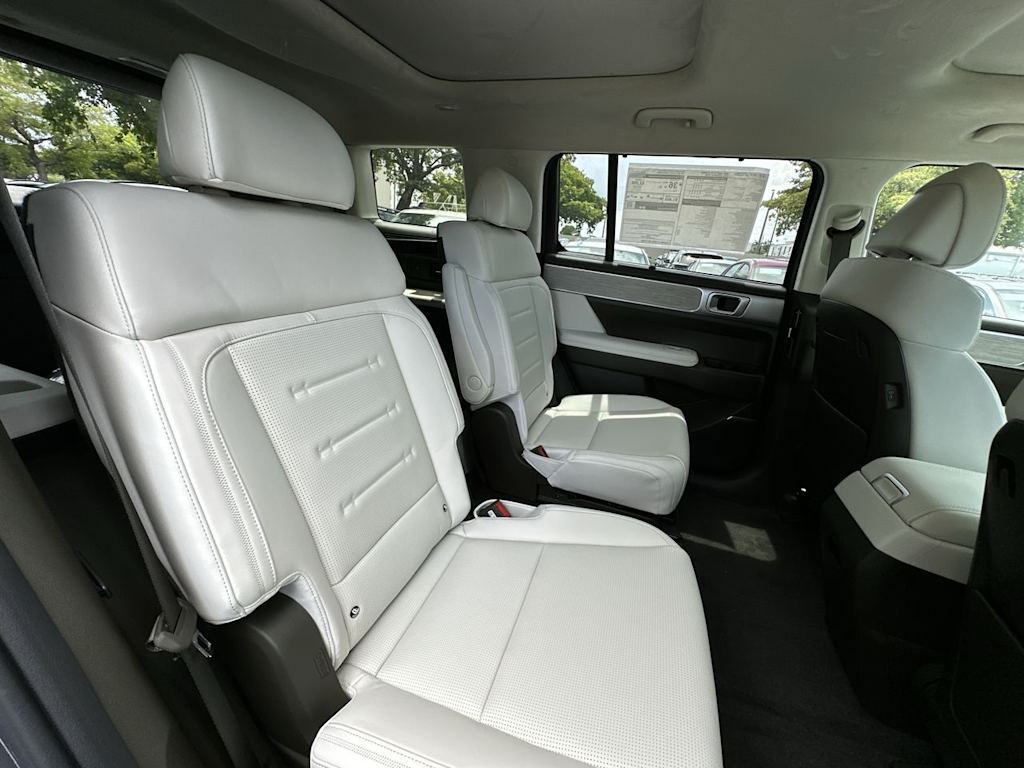 Thumbnail: 2025 Hyundai Santa Fe - 26