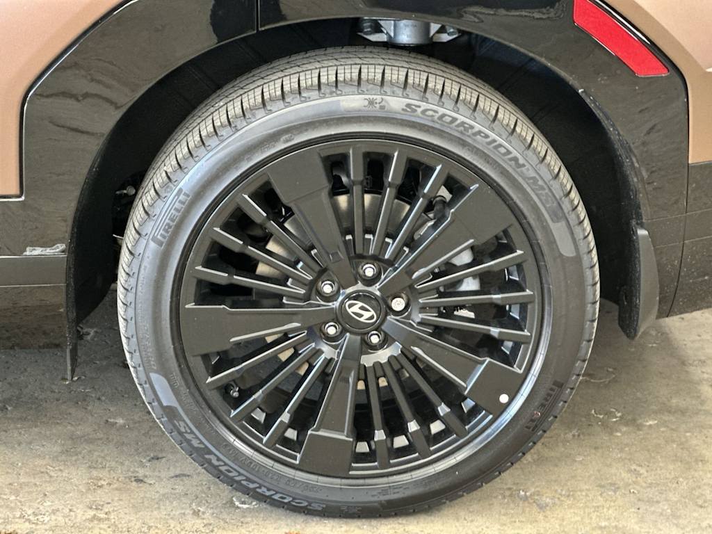 Thumbnail: 2025 Hyundai Santa Fe - 7